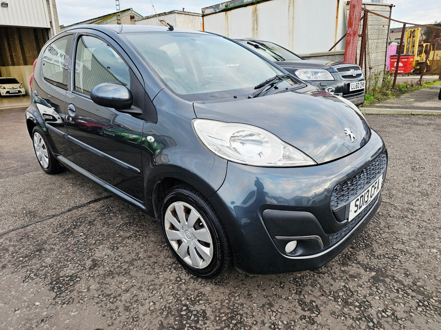 Used Peugeot 107 2013 for sale - 76590198: Photo 2