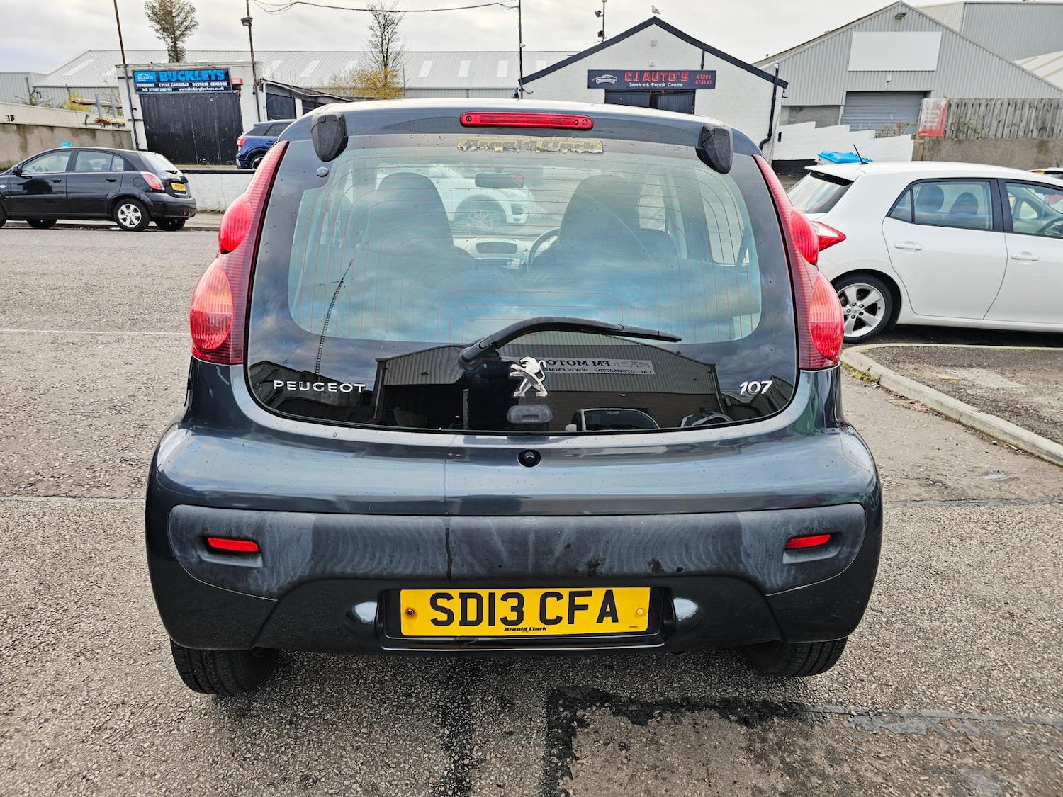 Used Peugeot 107 2013 for sale - 76590198: Photo 4