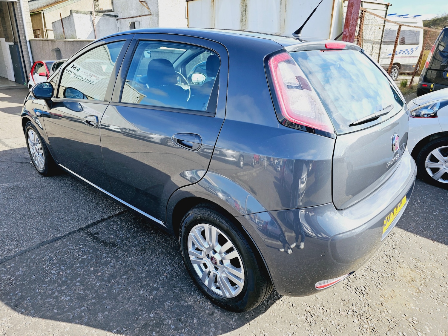 Used Fiat Punto 2014 for sale - 76534029: Photo 3