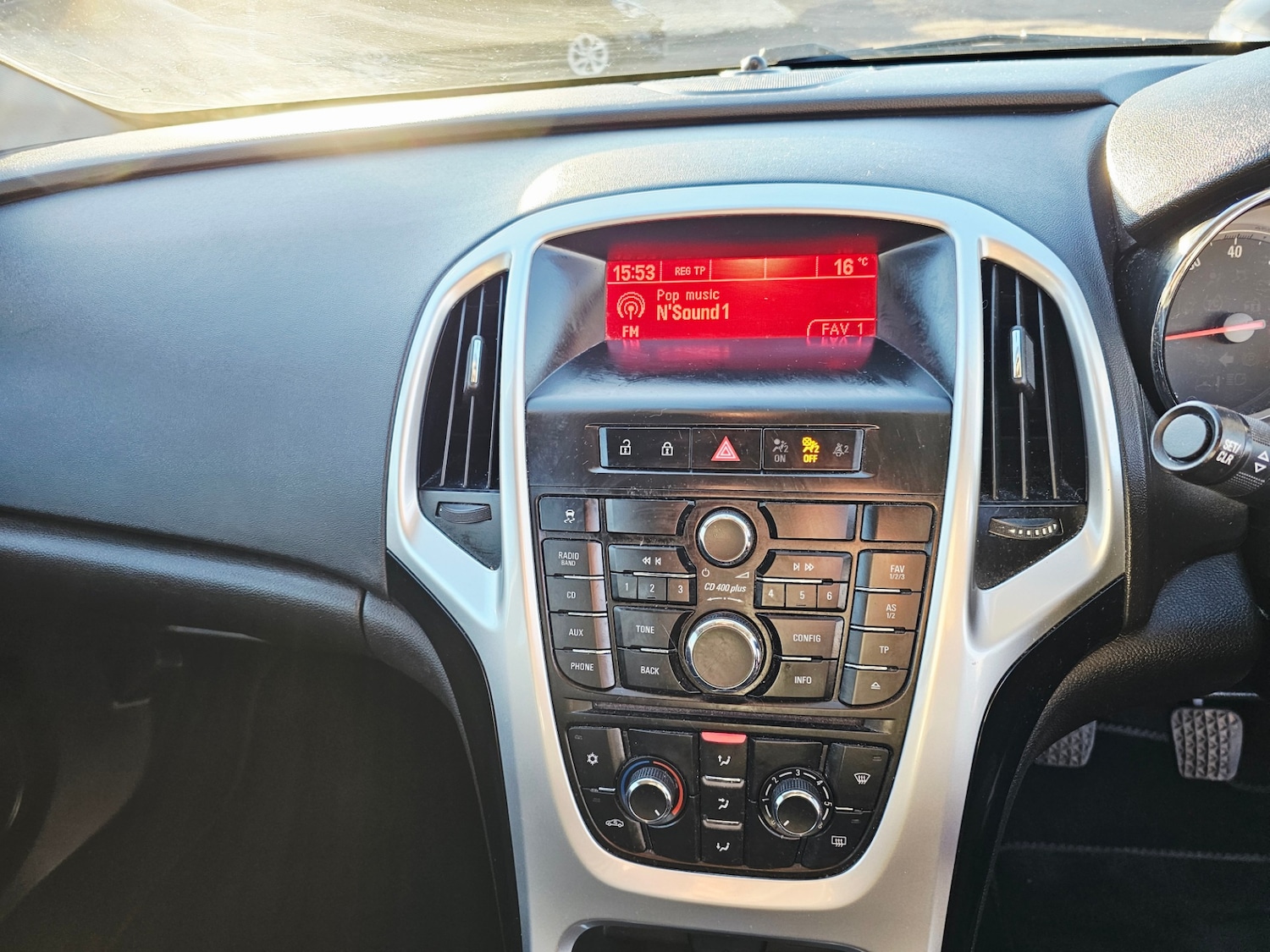 Used Vauxhall Astra 2015 for sale - 76385134: Photo 11