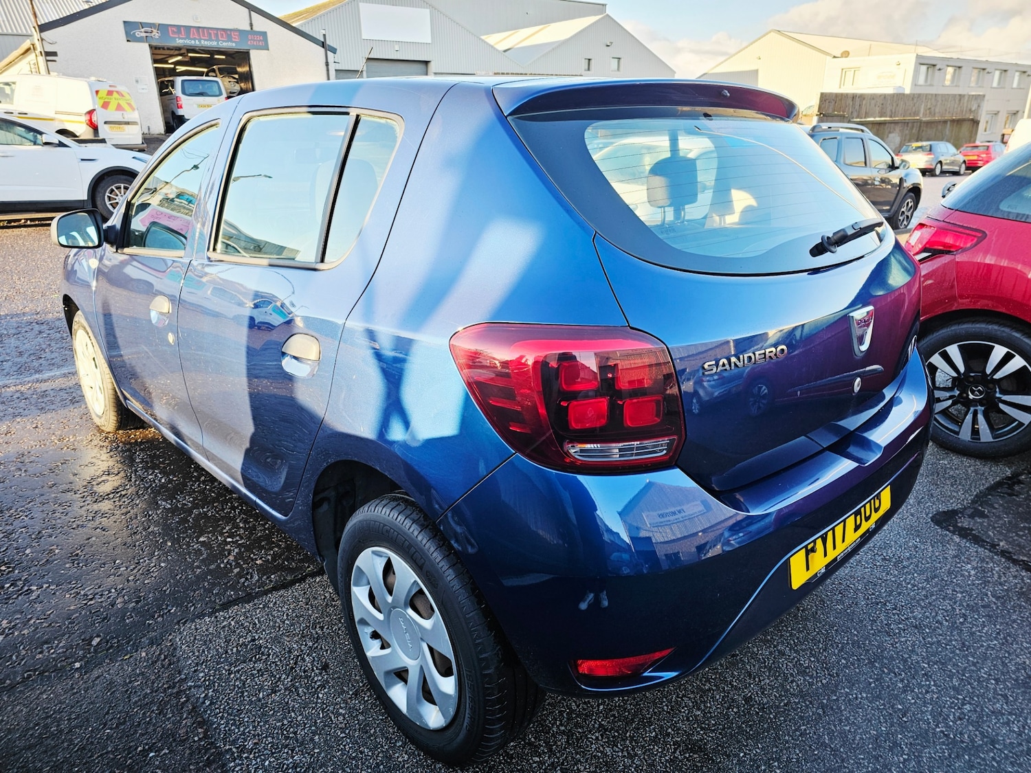 Used Dacia Sandero 2017 for sale - 76709805: Photo 3