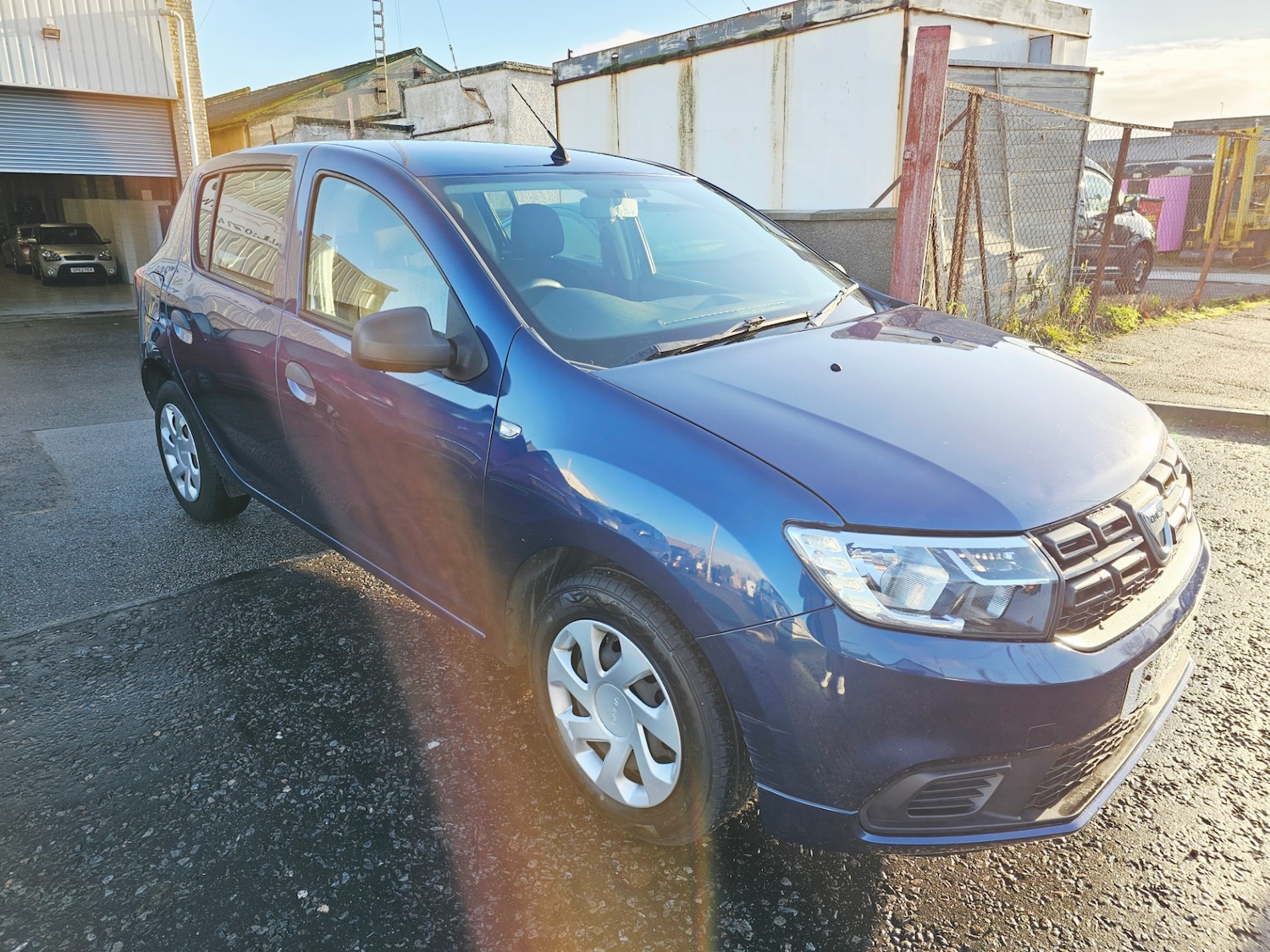 Used Dacia Sandero 2017 for sale - 76709805: Photo 6
