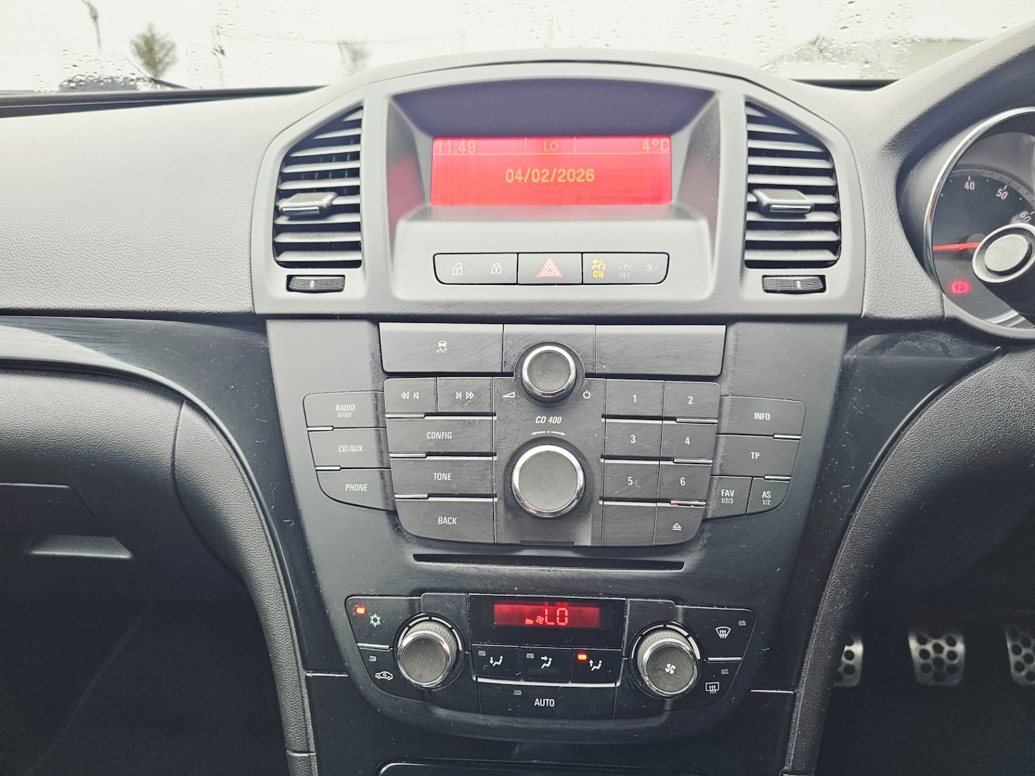 Used Vauxhall Insignia 2011 for sale - 77432420: Photo 11