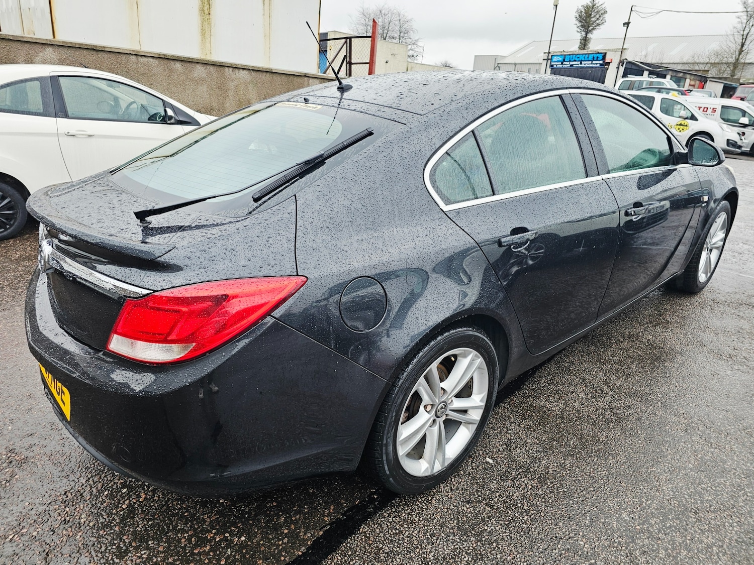 Used Vauxhall Insignia 2011 for sale - 77432420: Photo 3
