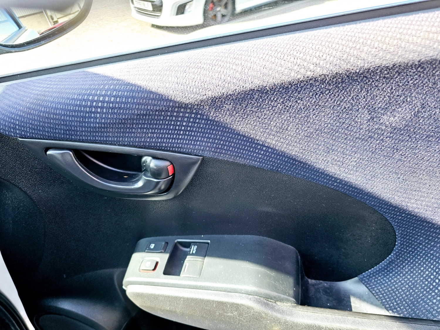 Used Honda Jazz 2014 for sale - 76193301: Photo 14