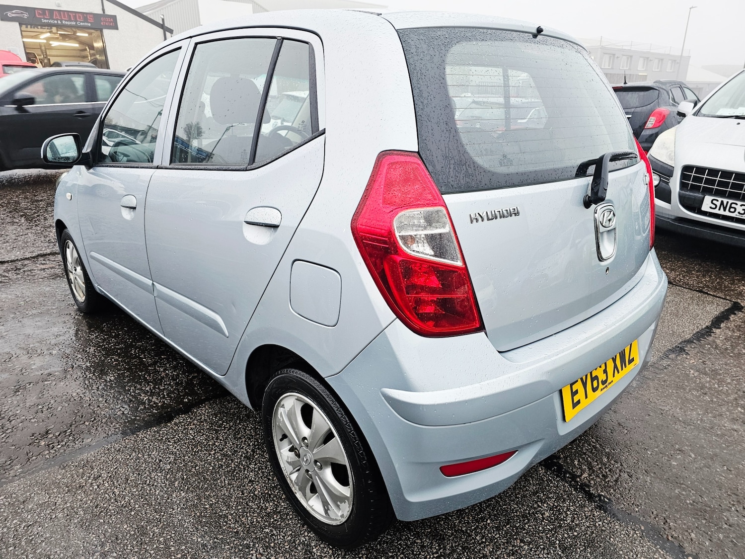 Used Hyundai i10 2013 for sale - 76518523: Photo 5