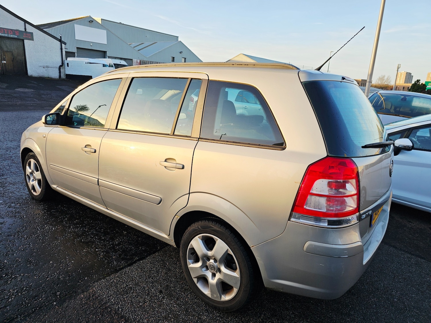 Used Vauxhall Zafira 2008 for sale - 77033142: Photo 3