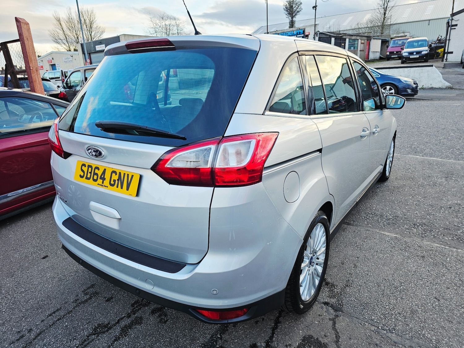 Used Ford Grand C-Max 2014 for sale - 77890459: Photo 5