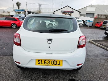 Used Dacia Sandero 2013 for sale - 76835965: Photo