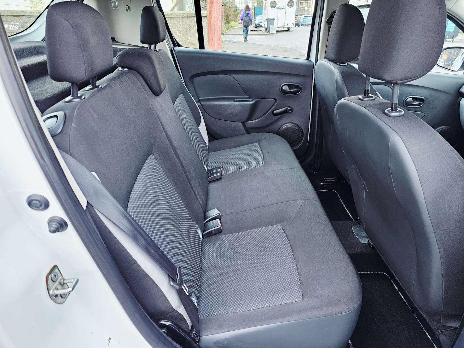 Used Dacia Sandero 2013 for sale - 76835965: Photo 7