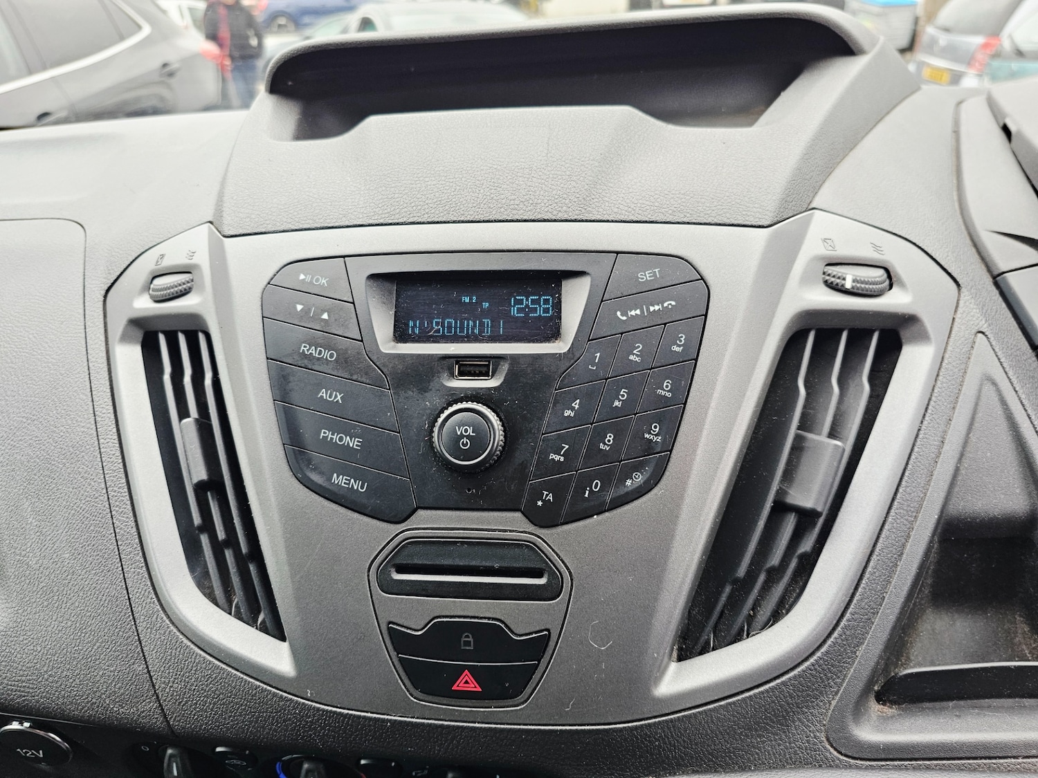 Used Ford Transit Custom 2015 for sale - 77517690: Photo 9