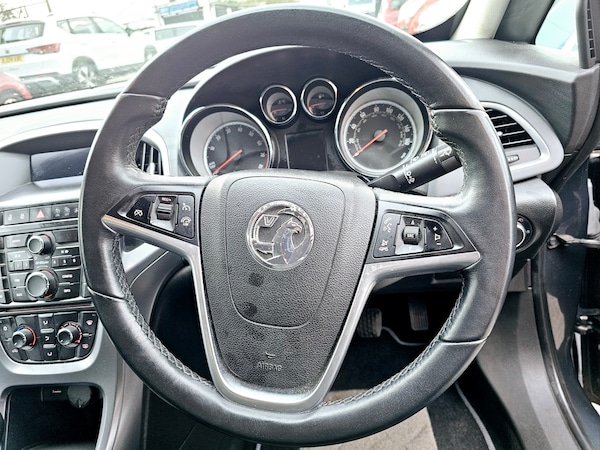 Used Vauxhall Meriva 2016 for sale - 76193504: Photo 14