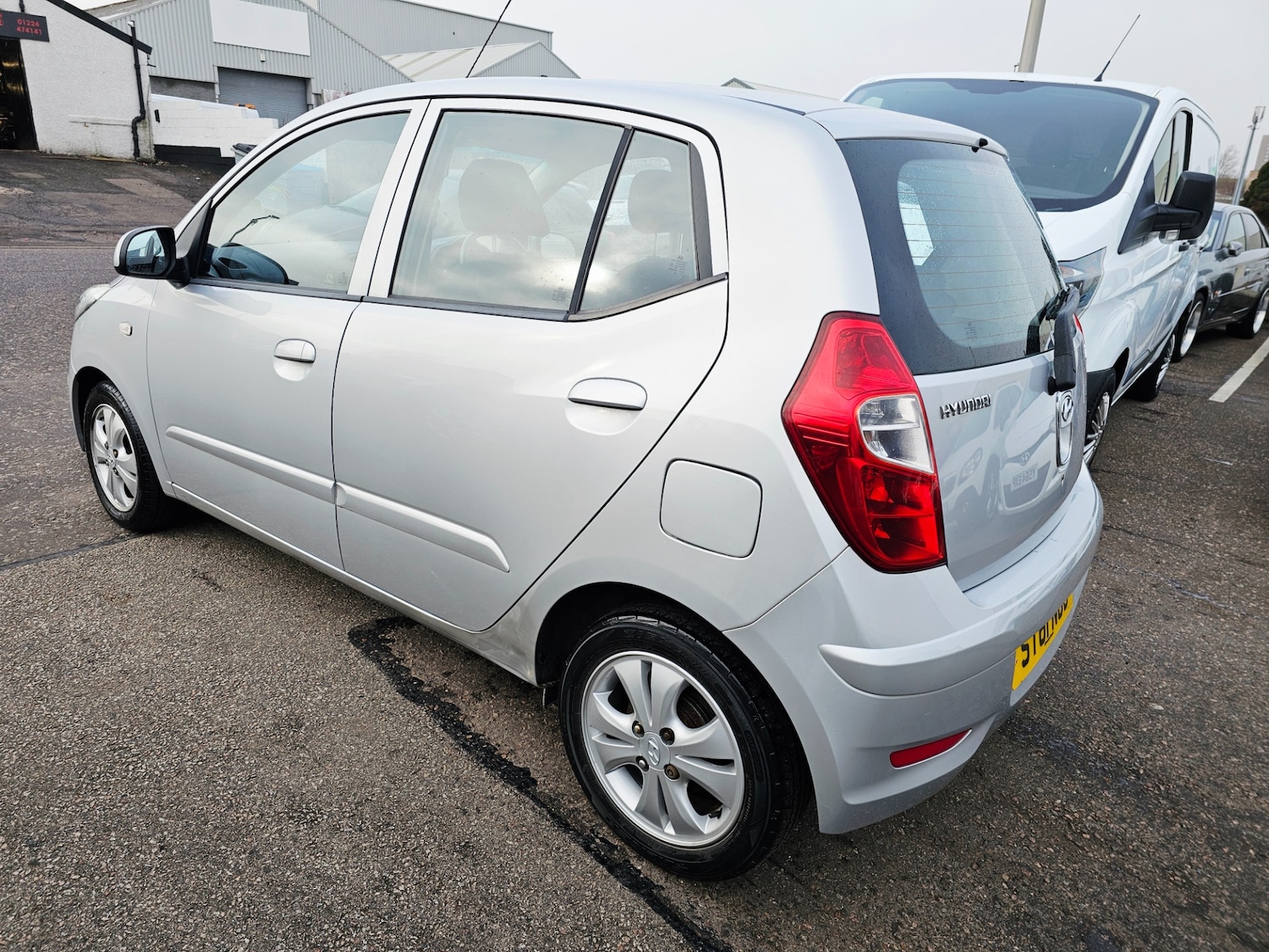 Used Hyundai i10 2011 for sale - 77579817: Photo 3