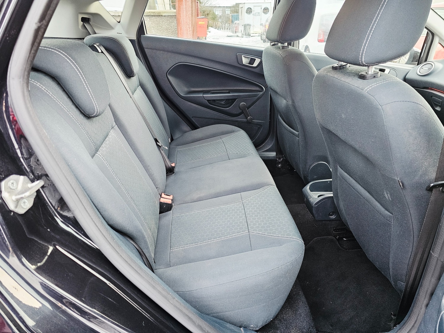 Used Ford Fiesta 2012 for sale - 76652838: Photo 8