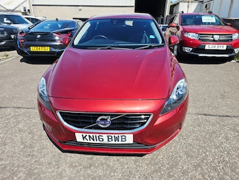 Used Volvo V40 2016 for sale - 78951081: Photo