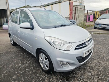 Used Hyundai i10 2011 for sale - 76449238: Photo