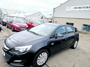 Used Vauxhall Astra 2013 for sale - 75604741: Photo