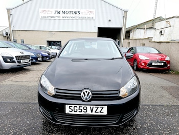 Volkswagen - Golf