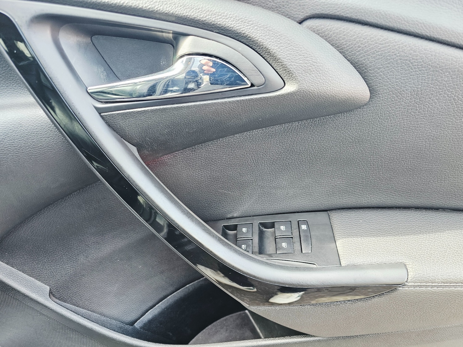 Used Vauxhall Astra 2014 for sale - 78026341: Photo 15