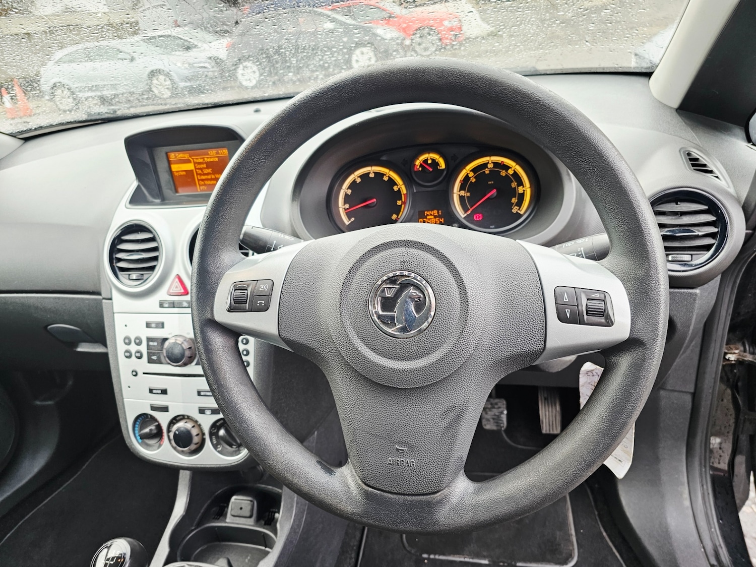 Used Vauxhall Corsa 2011 for sale - 76331149: Photo 13