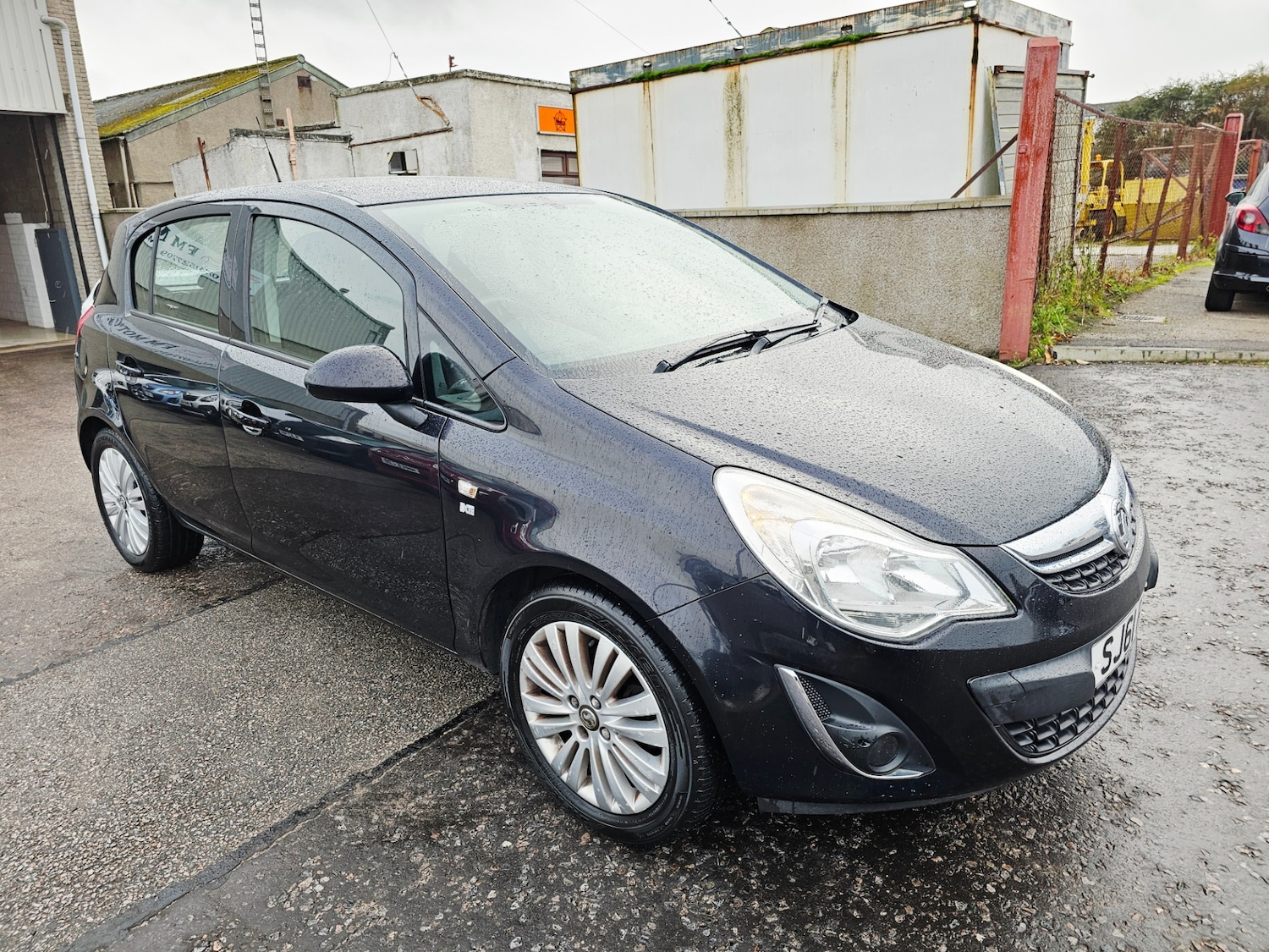 Used Vauxhall Corsa 2011 for sale - 76331149: Photo 6