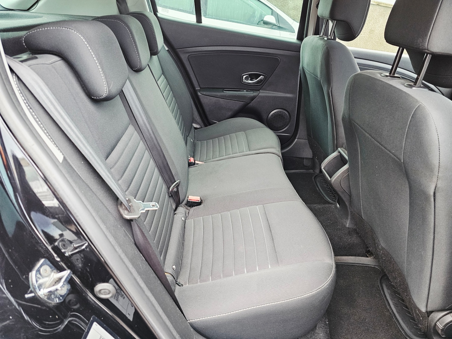 Used Renault Megane 2015 for sale - 77049196: Photo 9