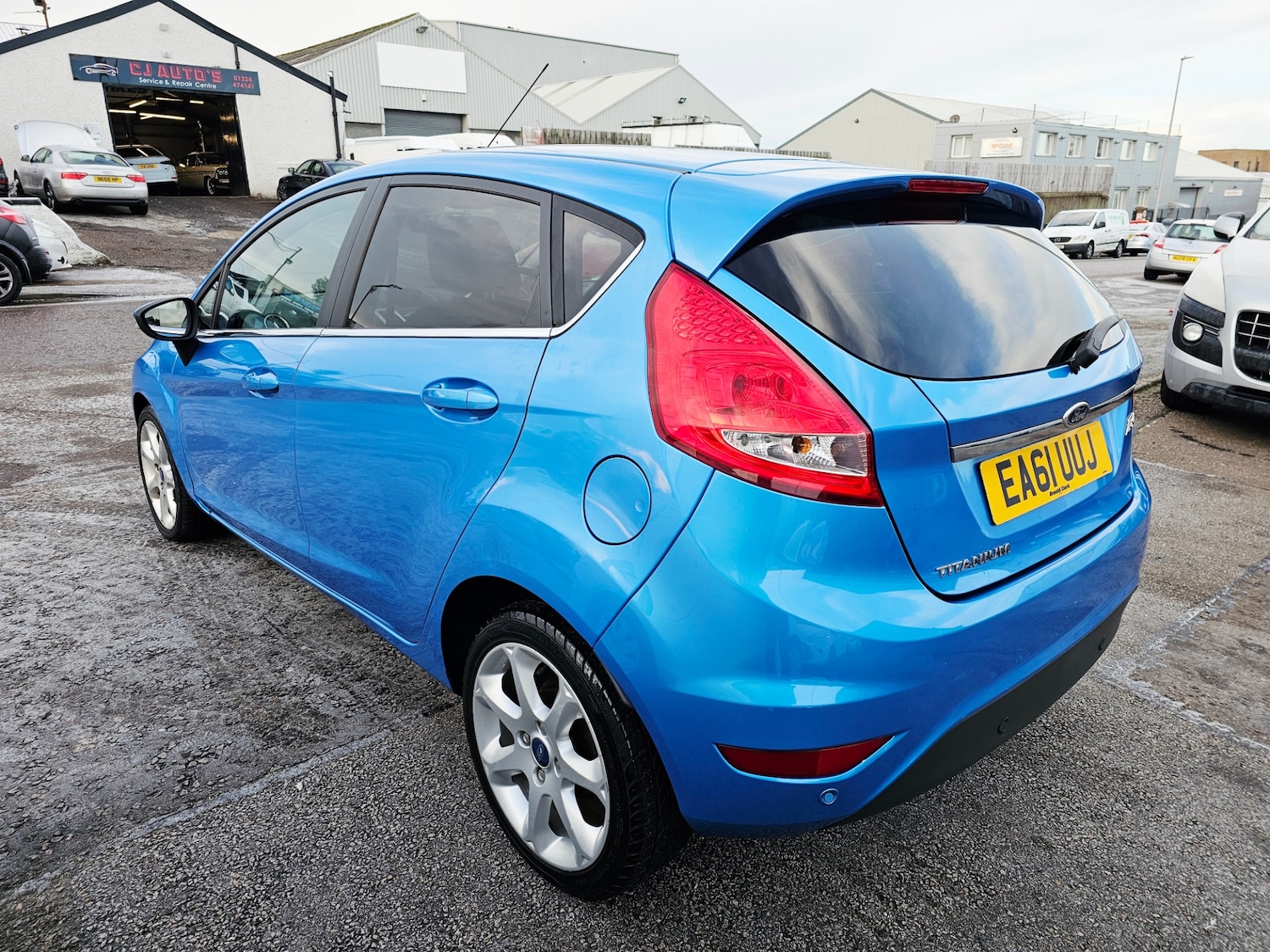 Used Ford Fiesta 2011 for sale - 77220817: Photo 3