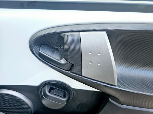 Used Toyota AYGO 2013 for sale - 76321791: Photo 14