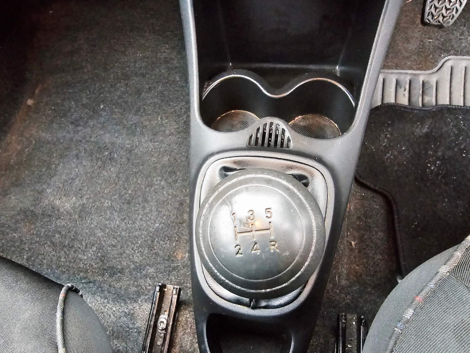 Used Citroen C1 2013 for sale - 76479945: Photo 10