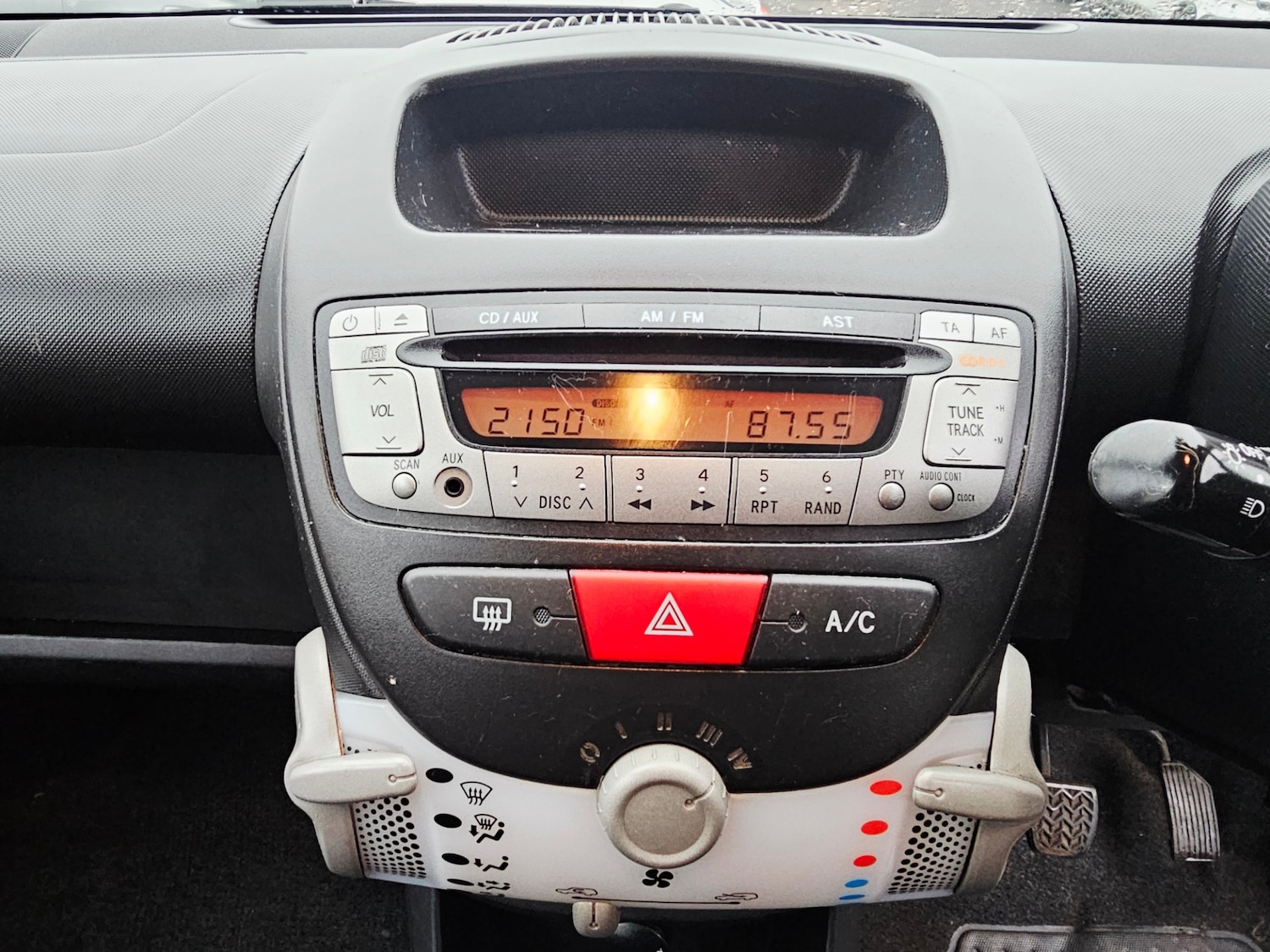 Used Citroen C1 2013 for sale - 76479945: Photo 11