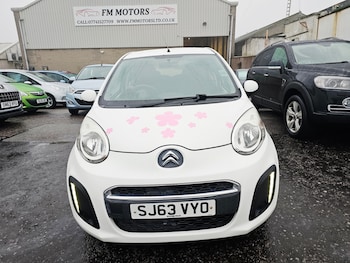 2013 (63) - 1.0i VTR 5dr