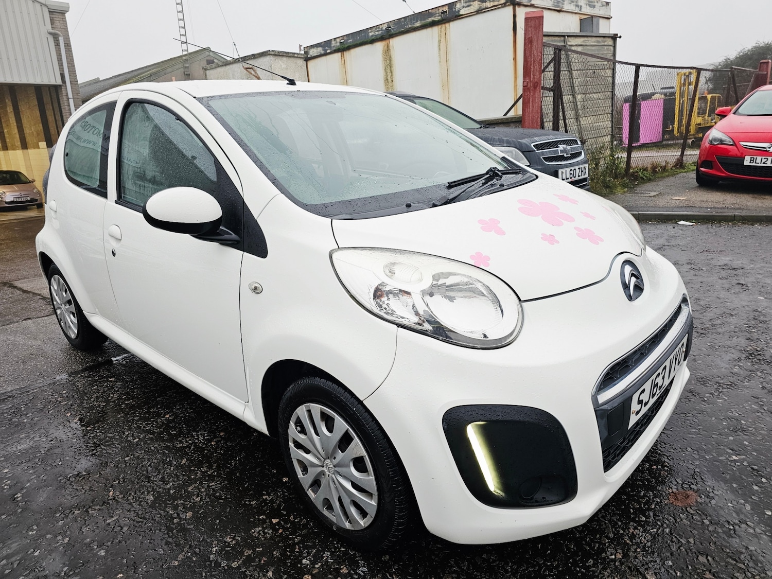 Used Citroen C1 2013 for sale - 76479945: Photo 2