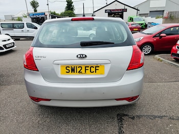 Used Kia Ceed 2012 for sale - 79021963: Photo