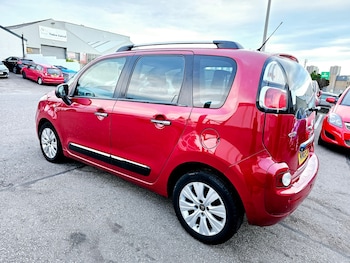 Used Citroen C3 Picasso 2015 for sale - 75920539: Photo