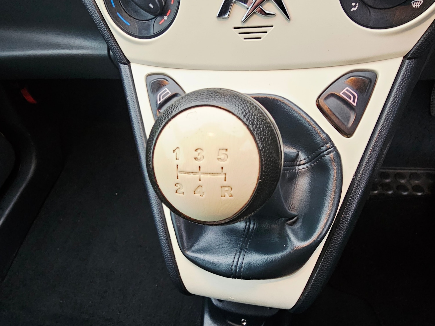 Used Ford Ka 2013 for sale - 76507756: Photo 10