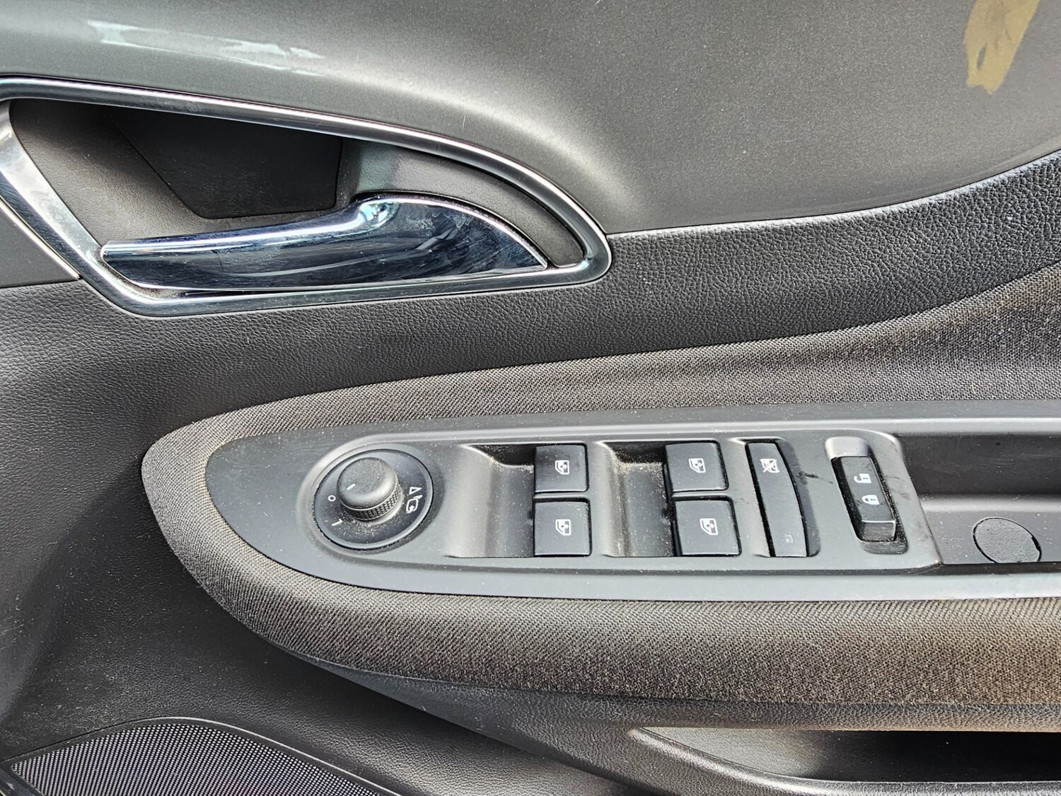 Used Vauxhall Mokka 2015 for sale - 77947353: Photo 14