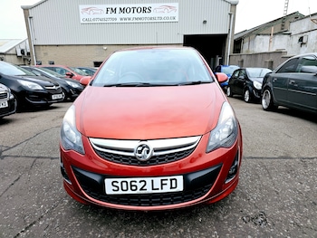 Vauxhall - Corsa
