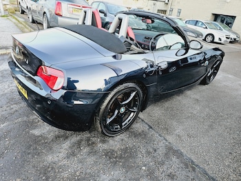 Used BMW Z4 2009 for sale - 75537252: Photo