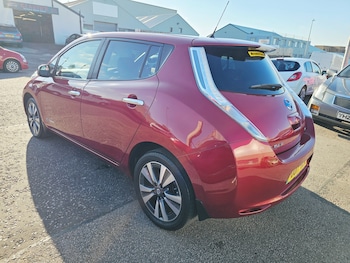 Used Nissan Leaf 2017 for sale - 78353425: Photo
