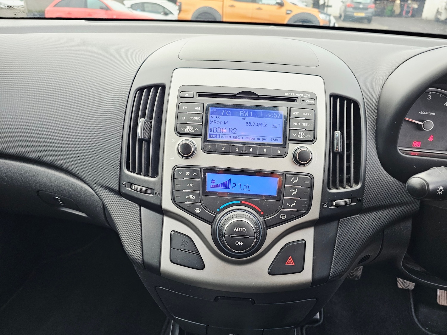 Used Hyundai i30 2011 for sale - 77034005: Photo 13