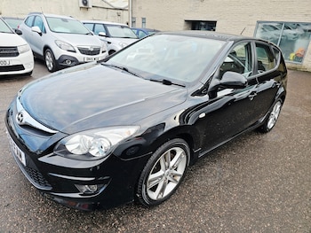 Used Hyundai i30 2011 for sale - 77034005: Photo