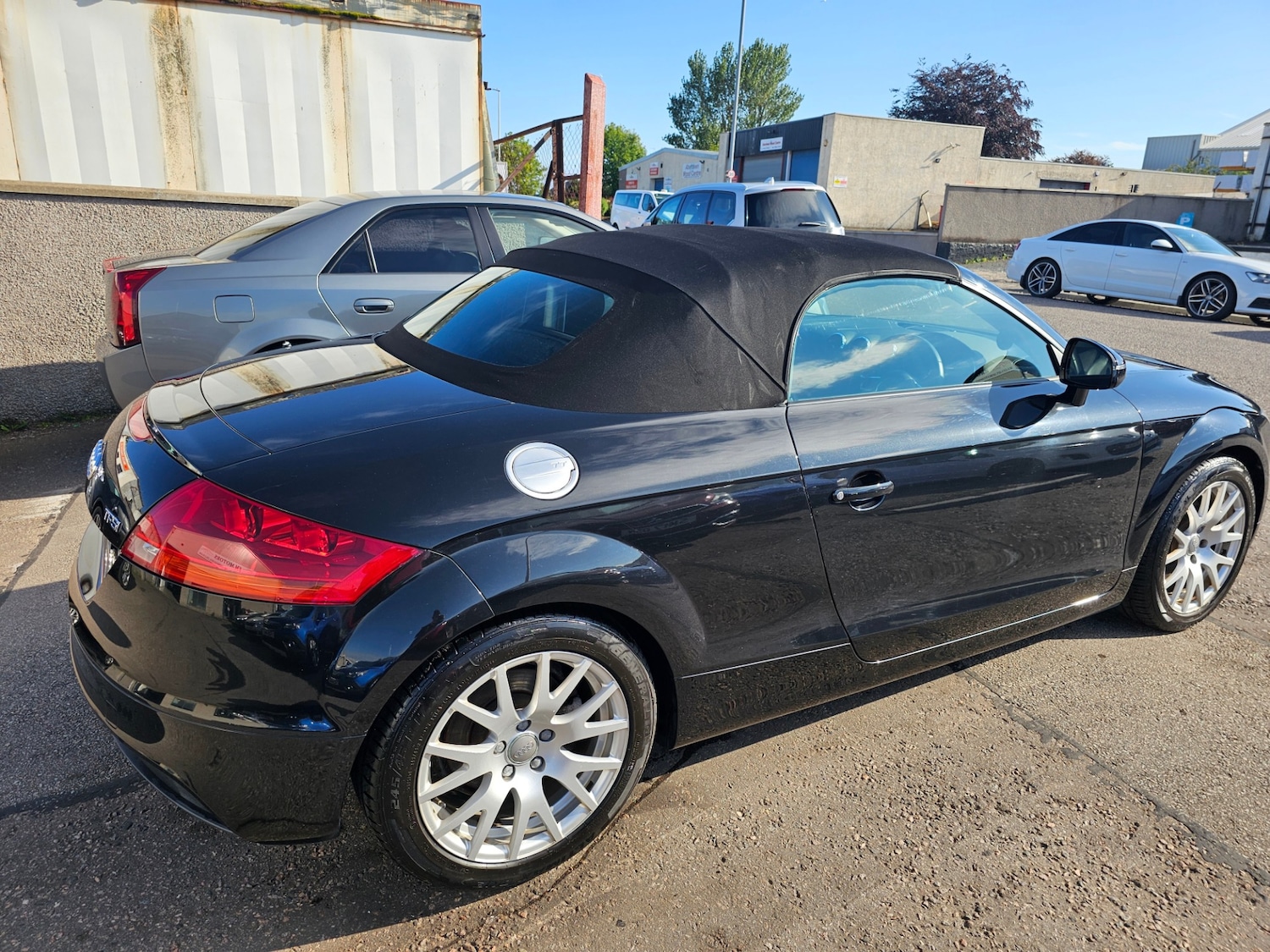 Used Audi TT 2010 for sale - 76392245: Photo 17