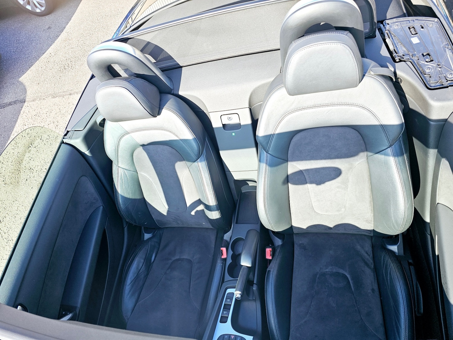 Used Audi TT 2010 for sale - 76392245: Photo 8