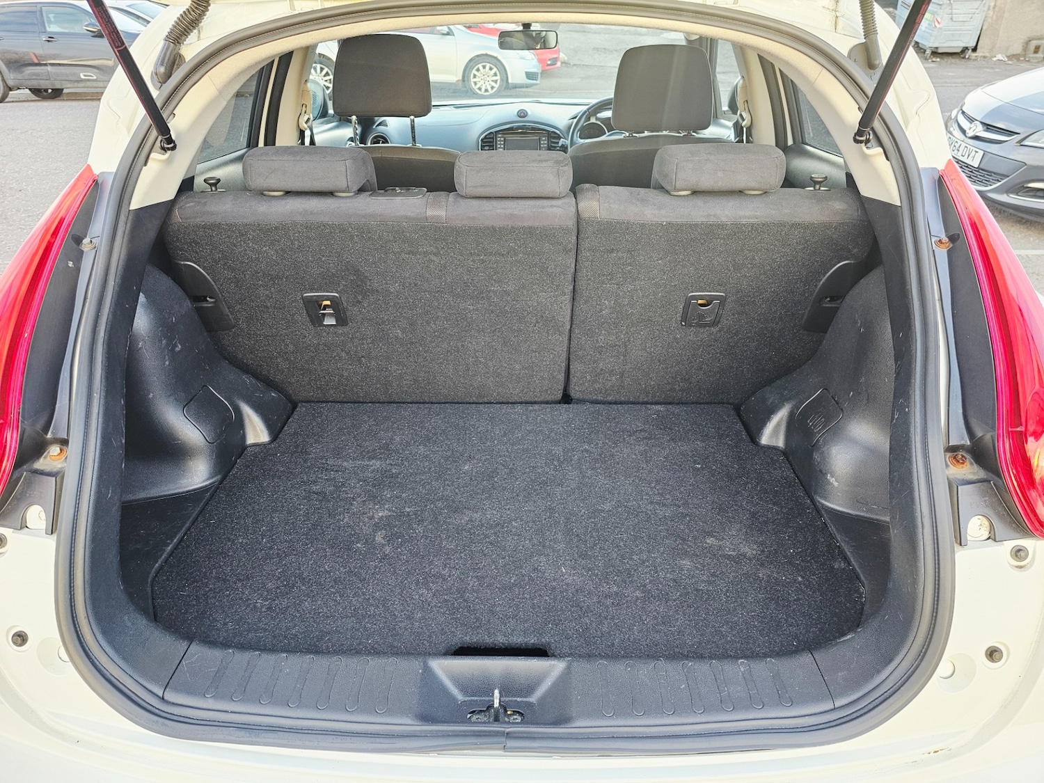 Used Nissan Juke 2014 for sale - 78043143: Photo 7