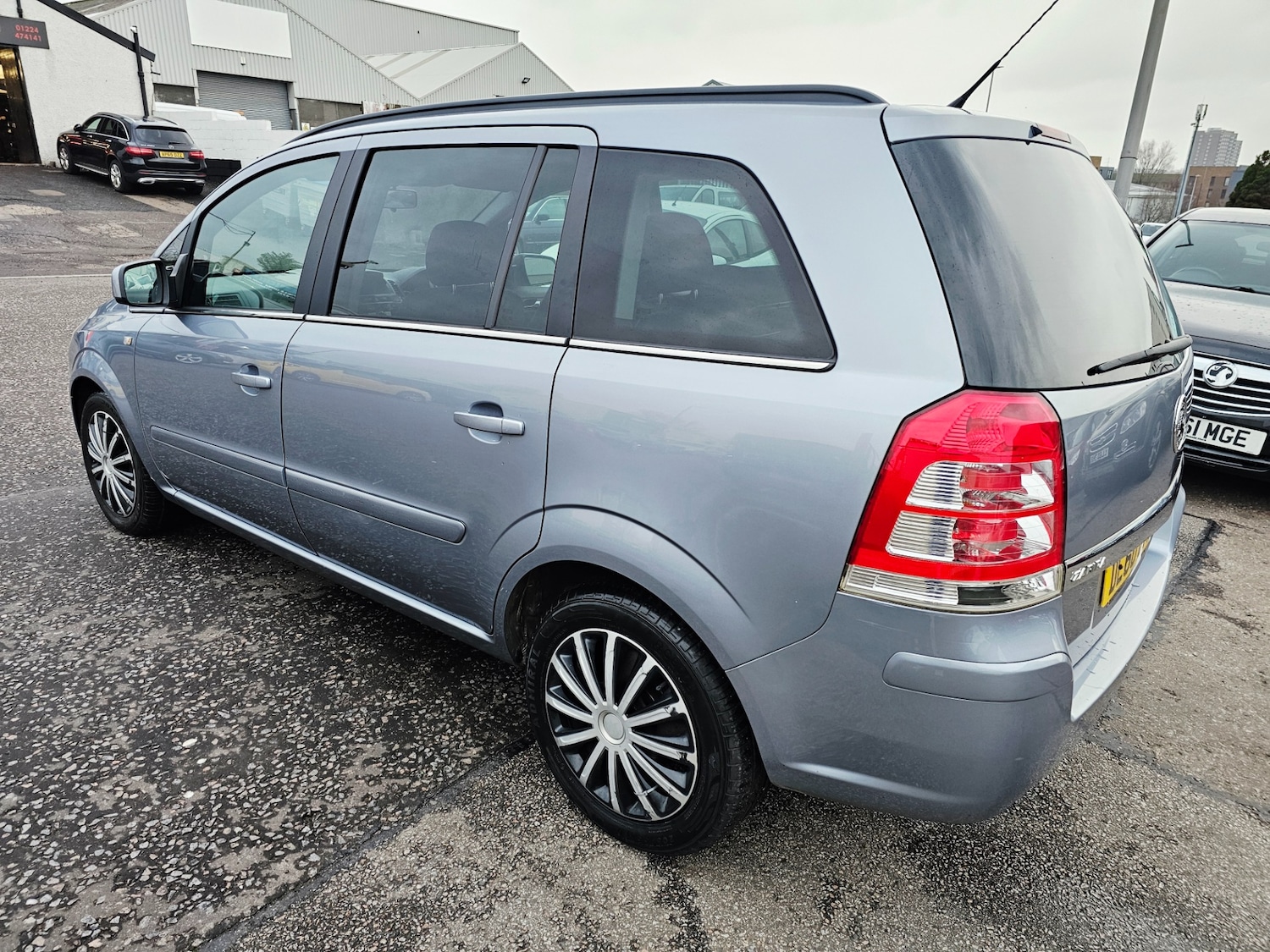 Used Vauxhall Zafira 2011 for sale - 77578523: Photo 3