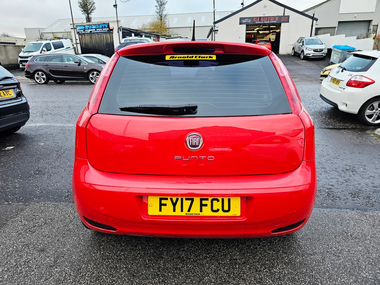 Used Fiat Punto 2017 for sale - 76558430: Photo 4