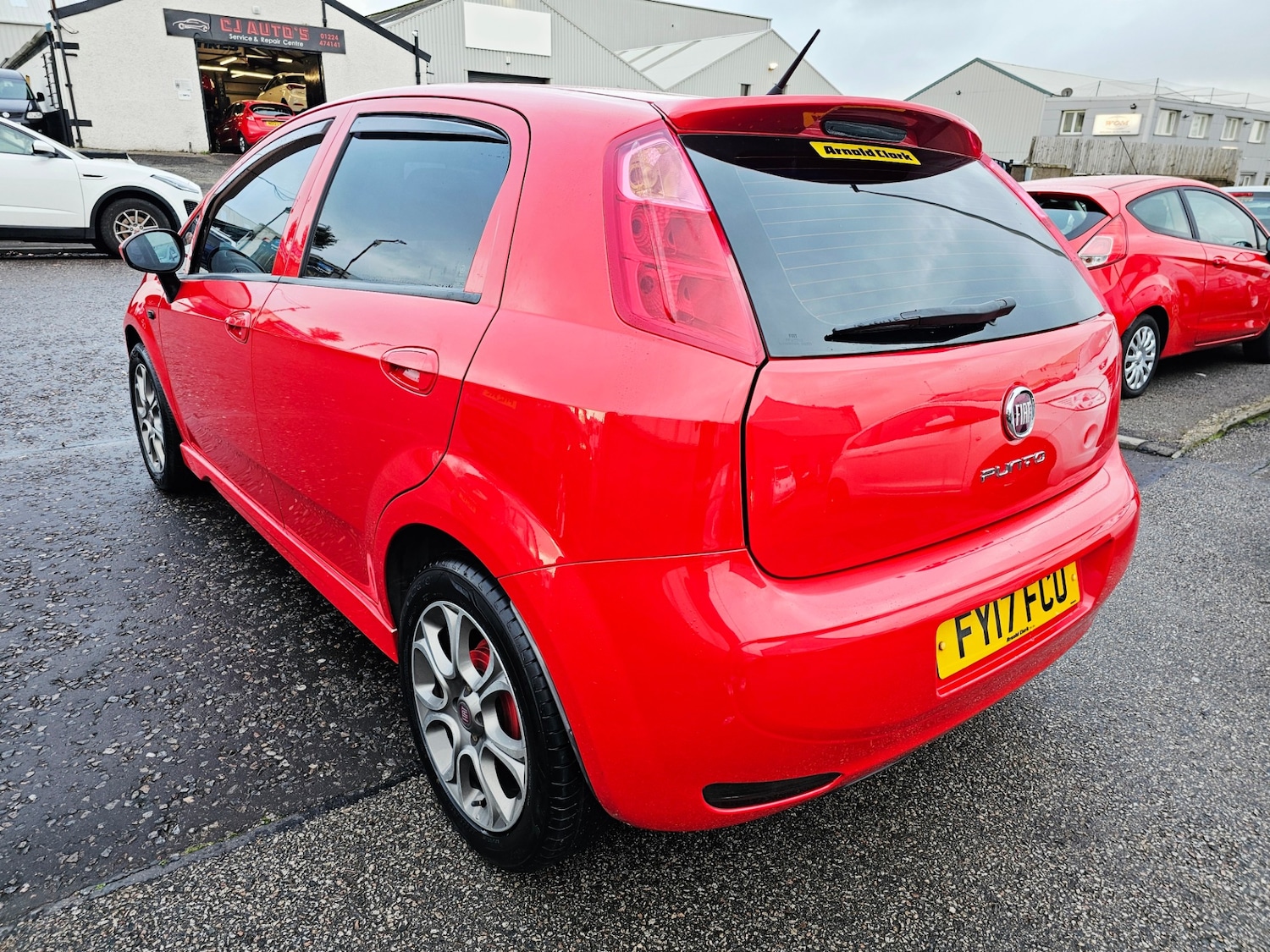 Used Fiat Punto 2017 for sale - 76558430: Photo 5