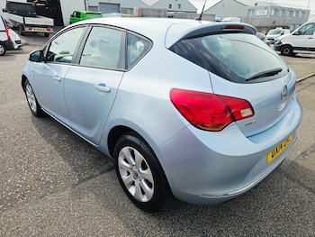 Used Vauxhall Astra 2014 for sale - 79177474: Photo