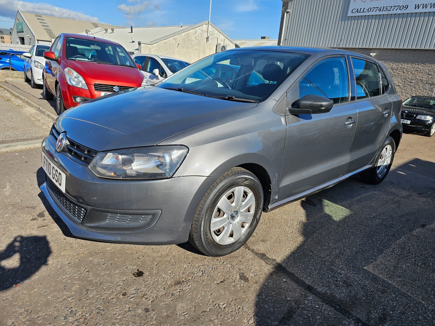 Used Volkswagen Polo 2010 for sale - 76415310: Photo 2