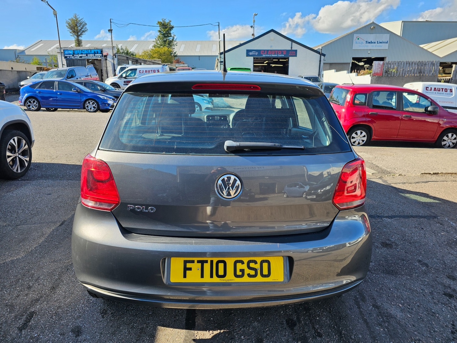 Used Volkswagen Polo 2010 for sale - 76415310: Photo 4